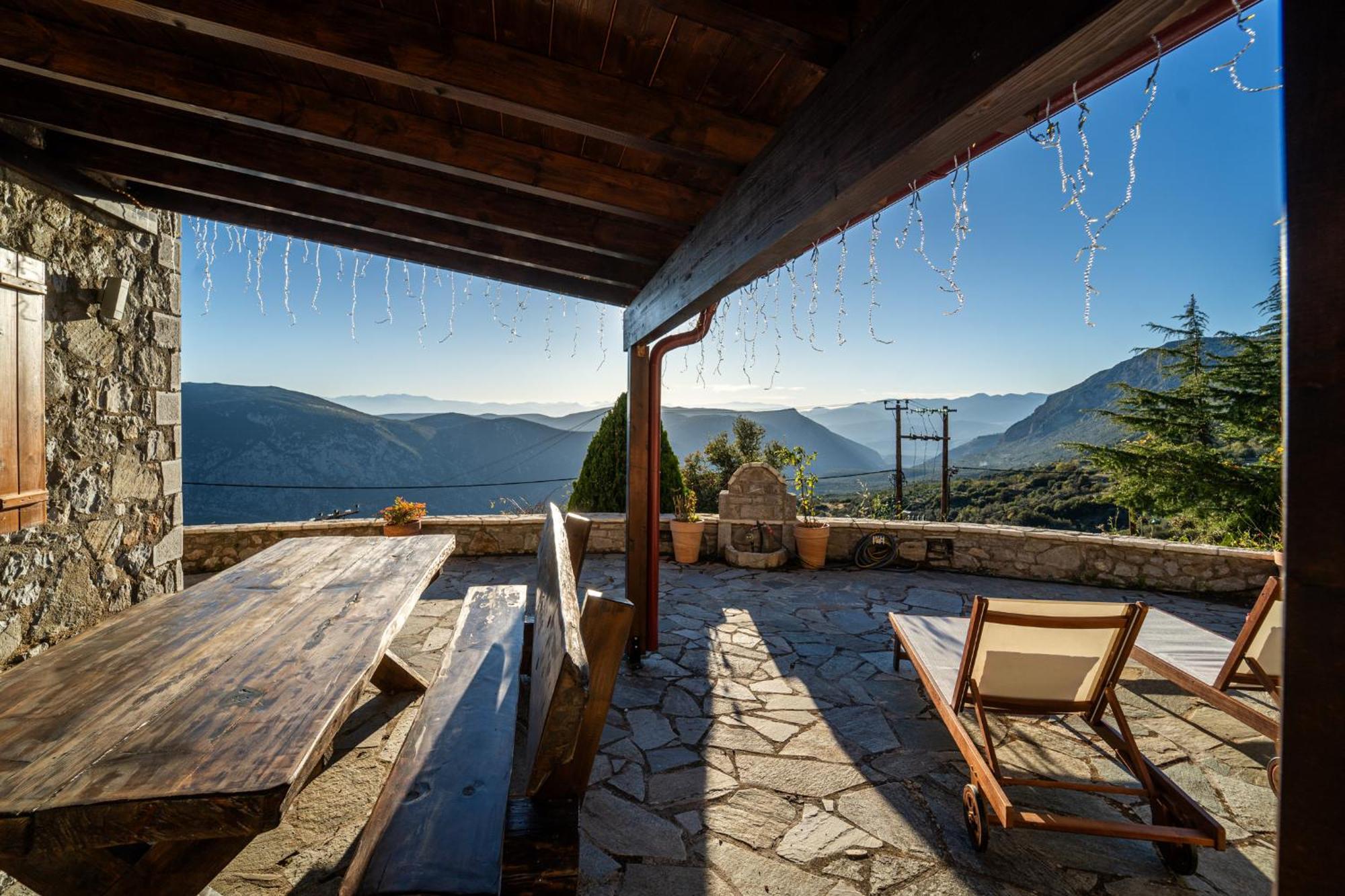 Rock Dandy Deluxe Chalet In Arachova - Delphi, Sauna, Prv Parking, Amazing View ภายนอก รูปภาพ