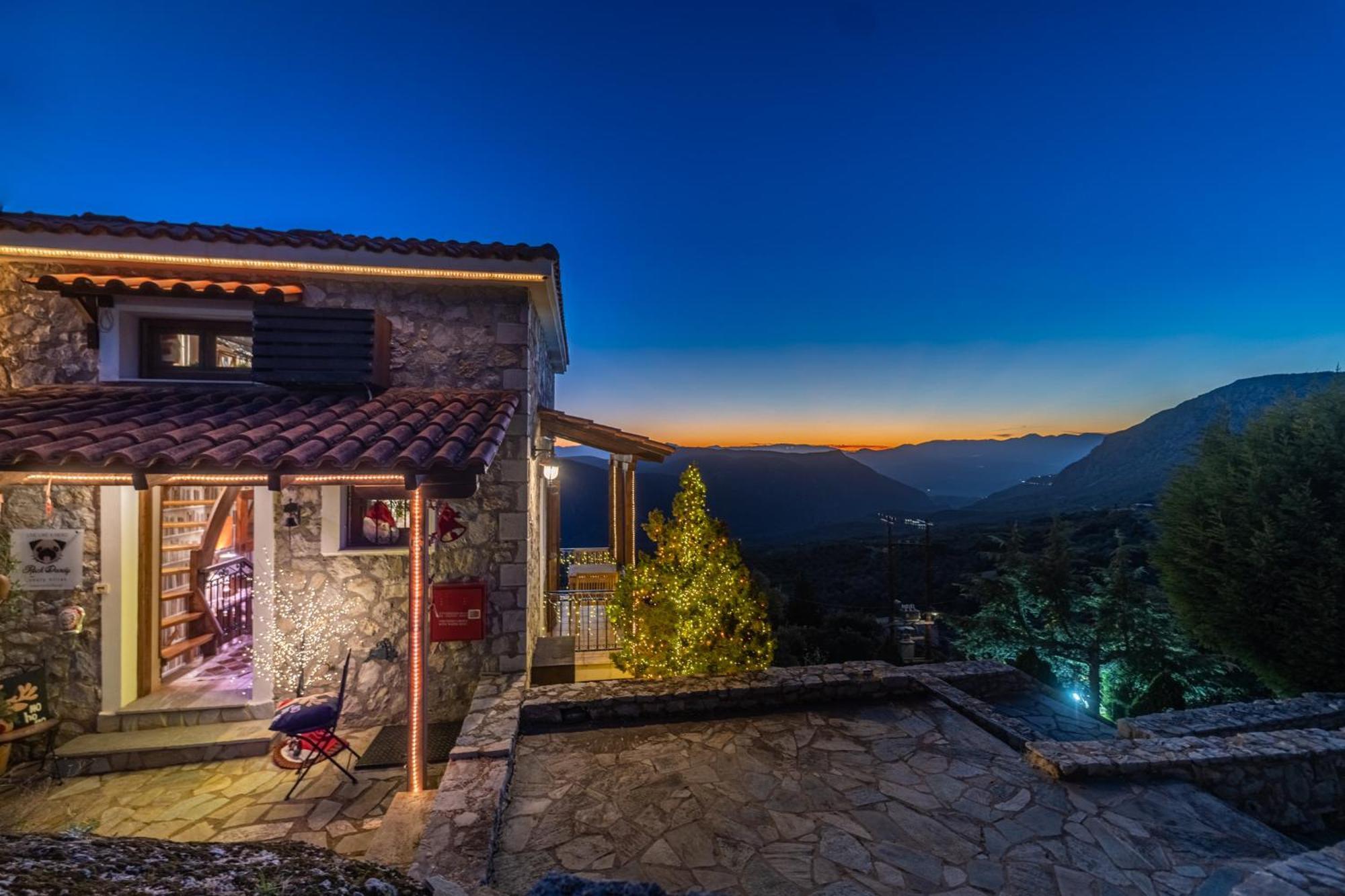 Rock Dandy Deluxe Chalet In Arachova - Delphi, Sauna, Prv Parking, Amazing View ภายนอก รูปภาพ