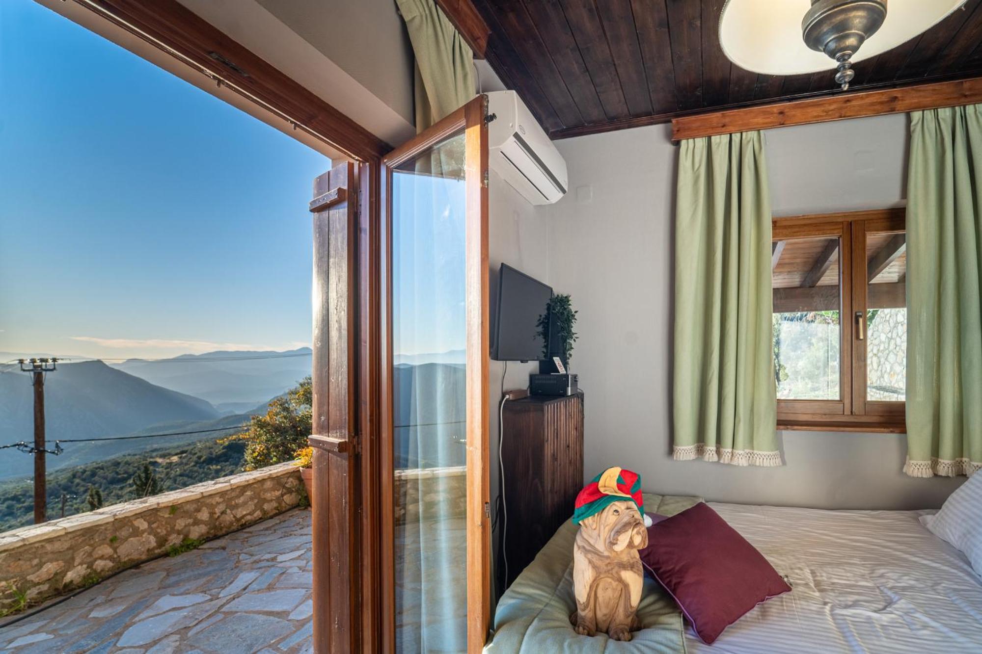 Rock Dandy Deluxe Chalet In Arachova - Delphi, Sauna, Prv Parking, Amazing View ภายนอก รูปภาพ