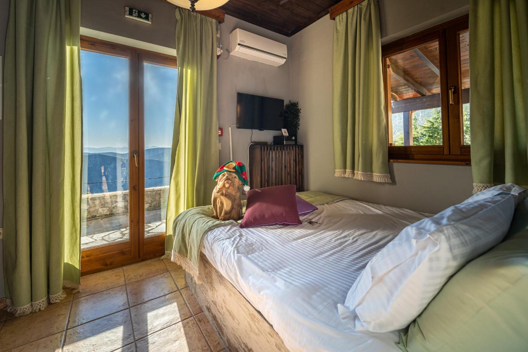 Rock Dandy Deluxe Chalet In Arachova - Delphi, Sauna, Prv Parking, Amazing View ภายนอก รูปภาพ