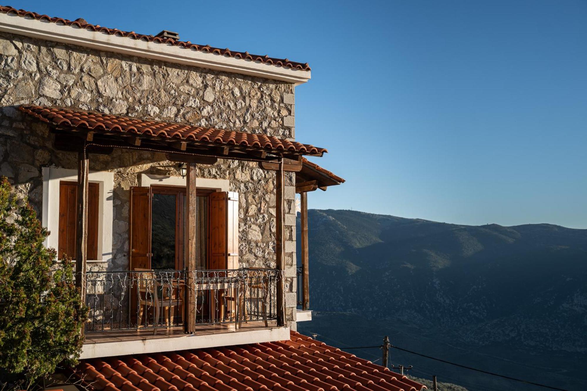 Rock Dandy Deluxe Chalet In Arachova - Delphi, Sauna, Prv Parking, Amazing View ภายนอก รูปภาพ