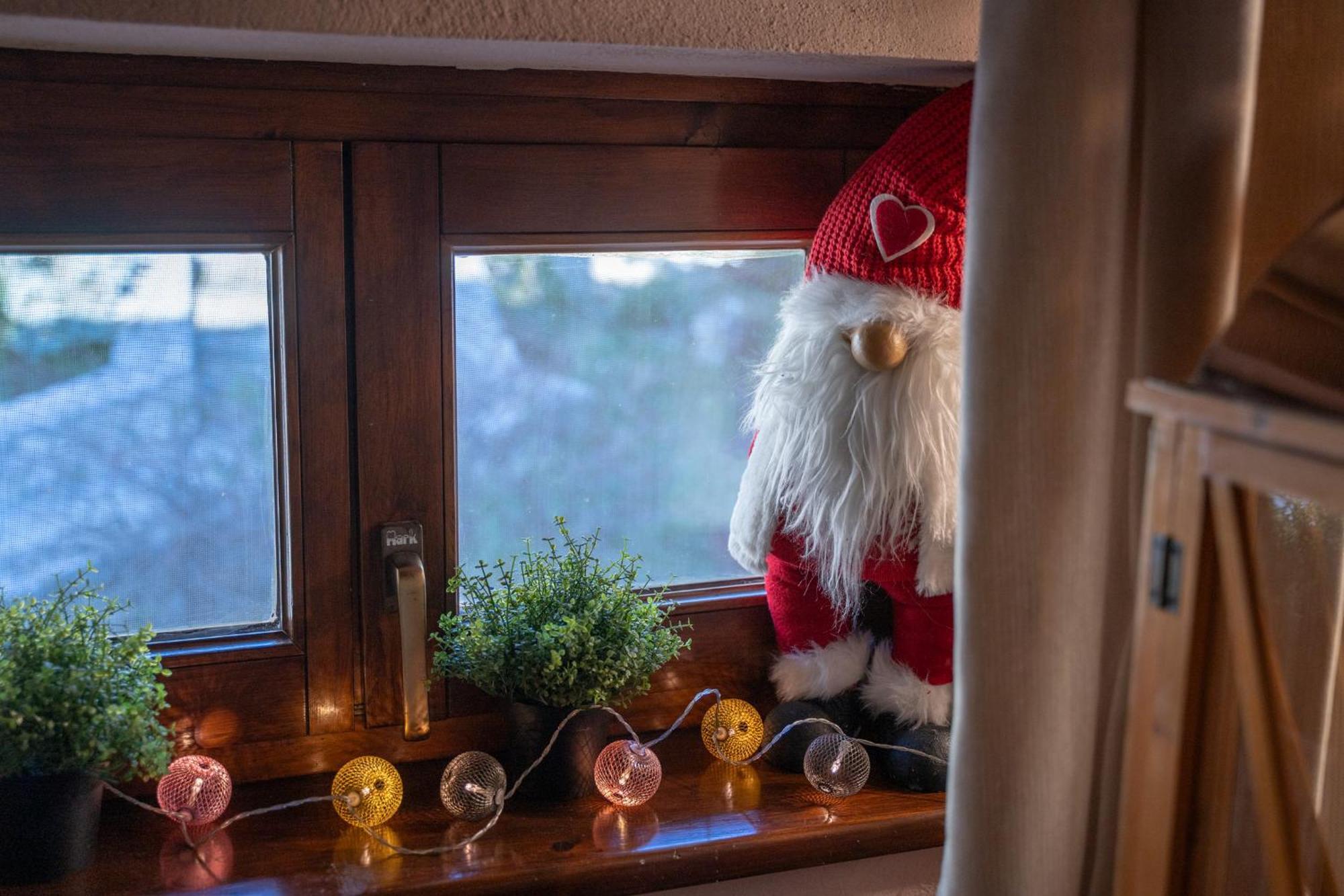 Rock Dandy Deluxe Chalet In Arachova - Delphi, Sauna, Prv Parking, Amazing View ภายนอก รูปภาพ
