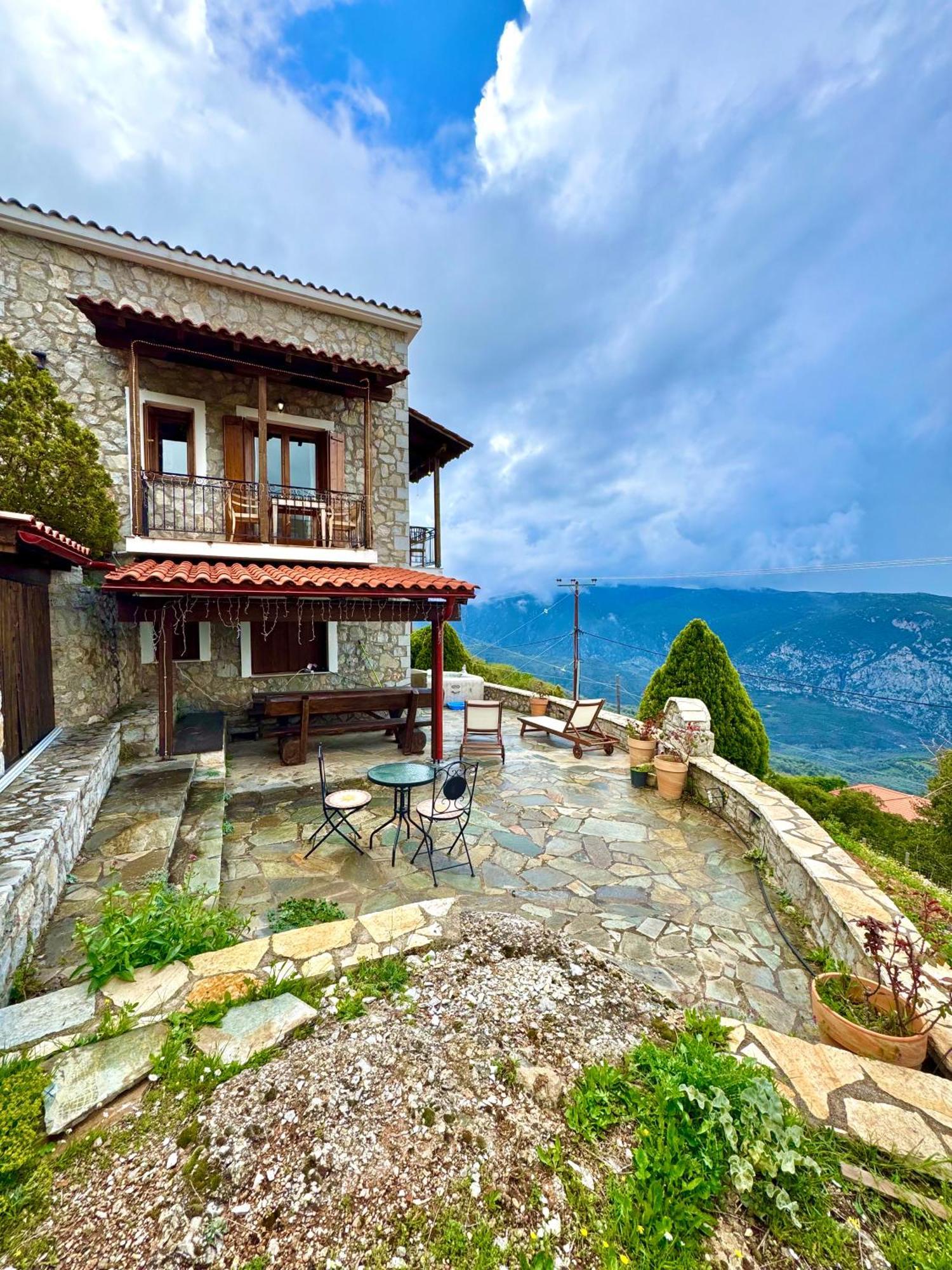 Rock Dandy Deluxe Chalet In Arachova - Delphi, Sauna, Prv Parking, Amazing View ภายนอก รูปภาพ